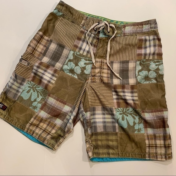 American Eagle swim trunks - Picture 1 of 12
